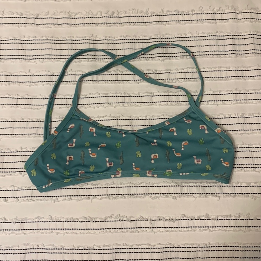 JOLYN Ryan top